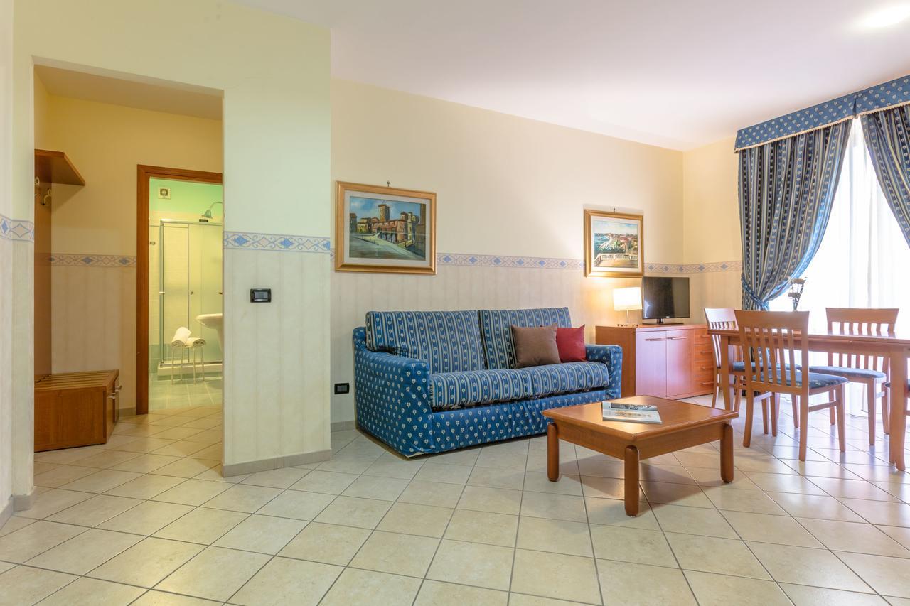 Hotel Traiano Civitavecchia Luaran gambar
