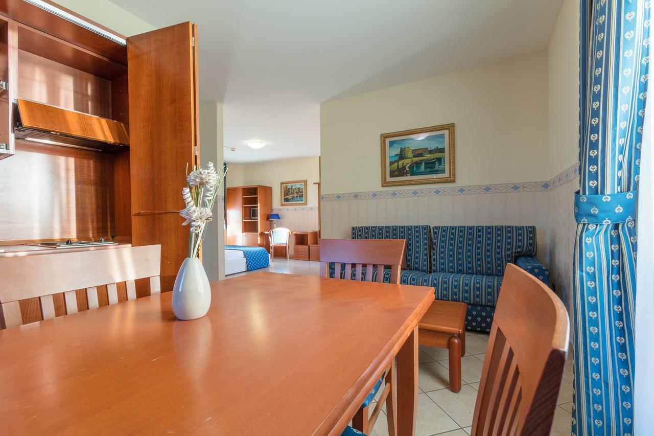 Hotel Traiano Civitavecchia Luaran gambar