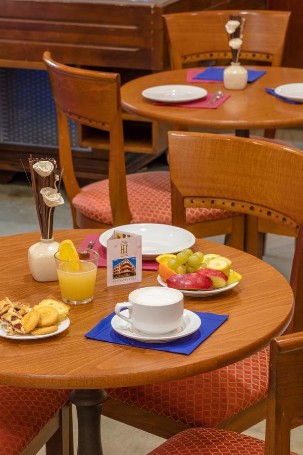 Hotel Traiano Civitavecchia Luaran gambar